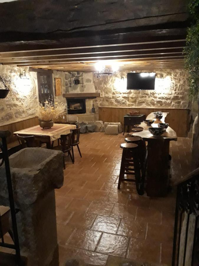 Affittacamere La Bodeguita Cuzcurrita-Río Tirón Esterno foto